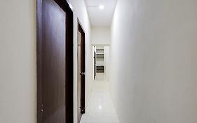Hotel O Valasaravakkam